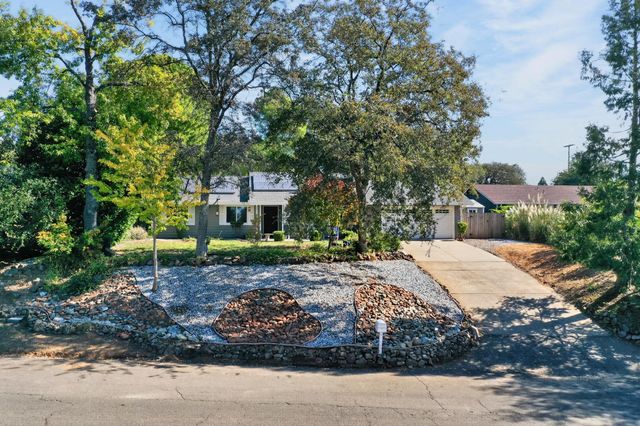 2593 Starbuck Rd, Rescue, CA 95672