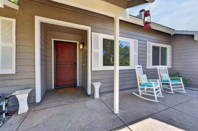 2593 Starbuck Rd, Rescue, CA 95672