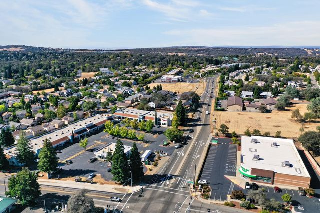 2593 Starbuck Rd, Rescue, CA 95672