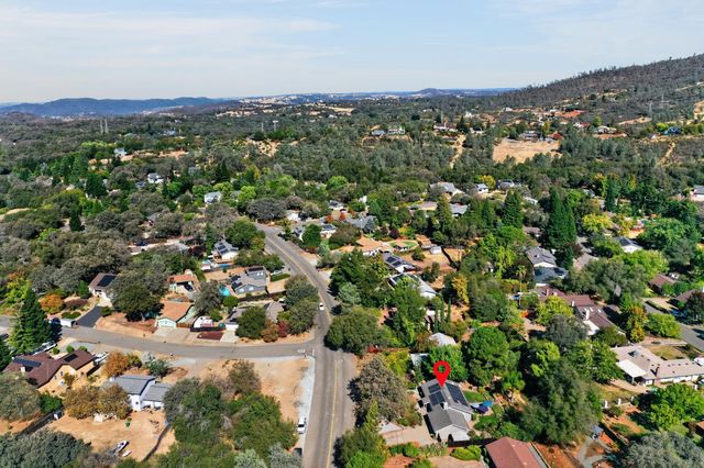 2593 Starbuck Rd, Rescue, CA 95672