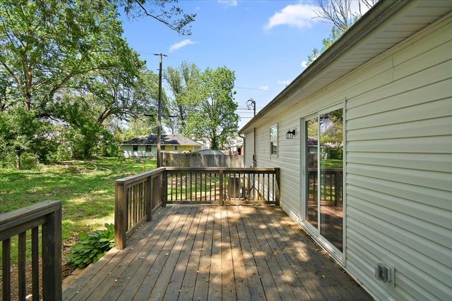 309 Rickenbacker Dr, Tullahoma, TN 37388
