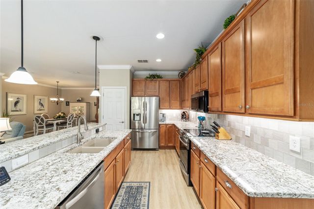 7425 SW 100TH COURT, Ocala, FL 34481