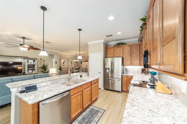 7425 SW 100TH COURT, Ocala, FL 34481