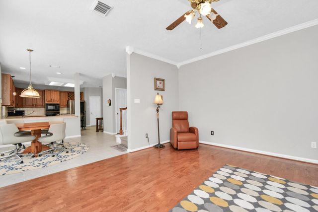 10615 Vandercroft Court, Houston, TX 77070