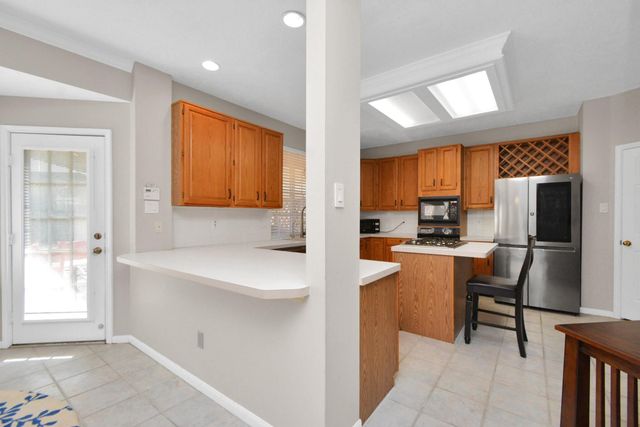 10615 Vandercroft Court, Houston, TX 77070