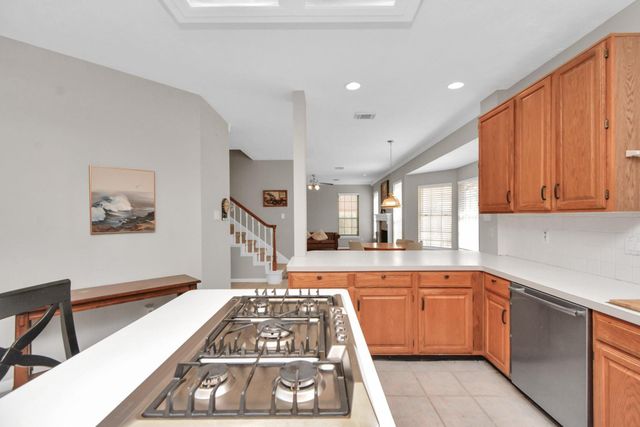 10615 Vandercroft Court, Houston, TX 77070