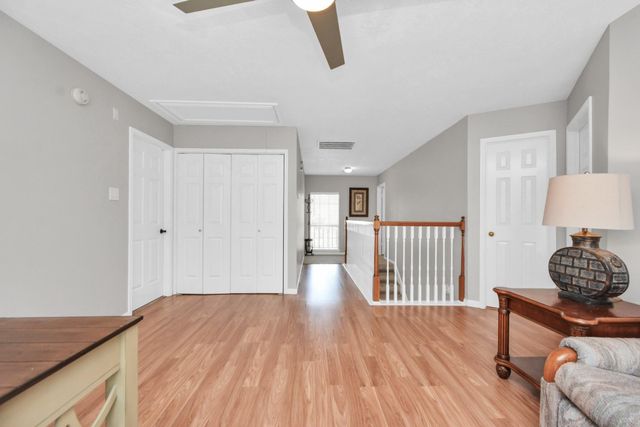 10615 Vandercroft Court, Houston, TX 77070