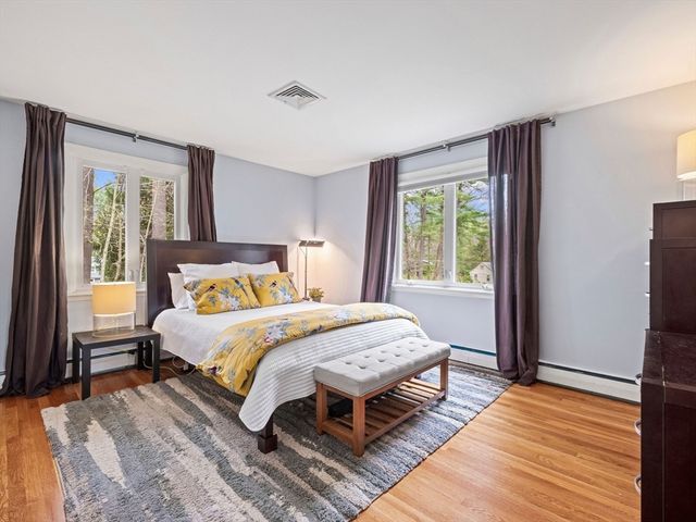 22 Hayward Mill Cir, Concord, MA 01742