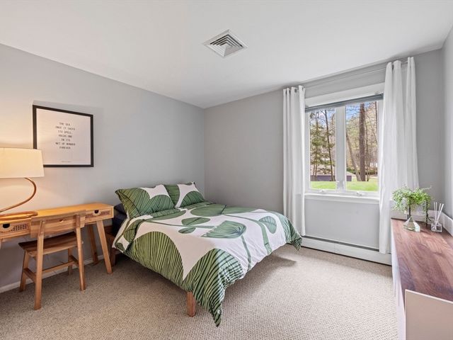 22 Hayward Mill Cir, Concord, MA 01742