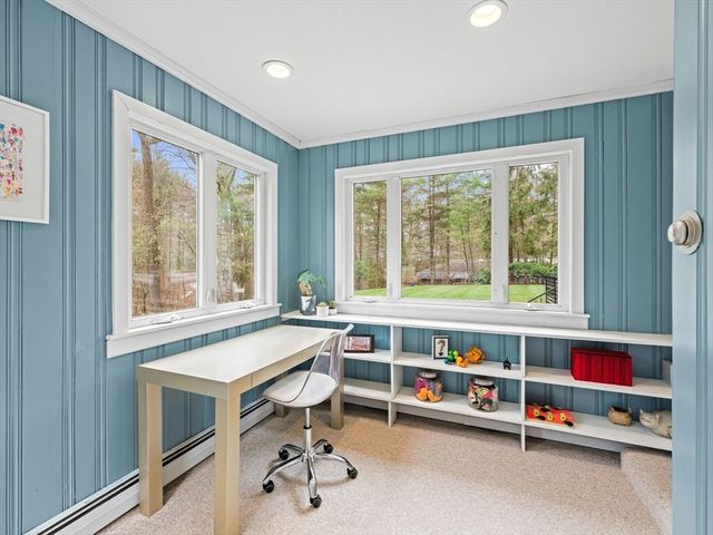 22 Hayward Mill Cir, Concord, MA 01742