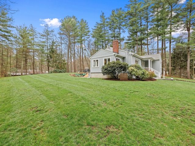 22 Hayward Mill Cir, Concord, MA 01742
