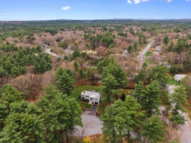 22 Hayward Mill Cir, Concord, MA 01742