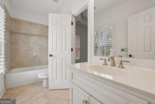 1017 Madeline Lane, Atlanta, GA 30350