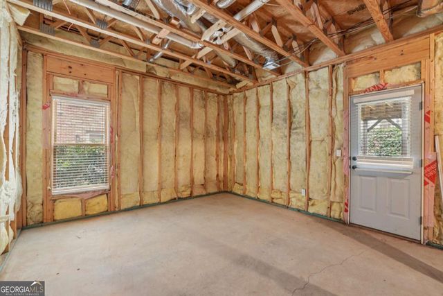 1017 Madeline Lane, Atlanta, GA 30350