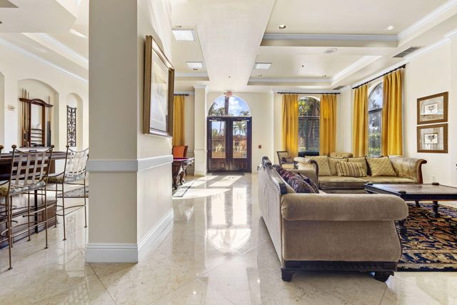 616 Clearwater Park Road 402, West Palm Beach, FL 33401