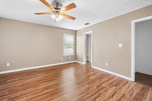 5742 Butch Cyn, San Antonio, TX 78252