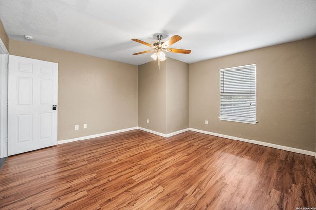 5742 Butch Cyn, San Antonio, TX 78252