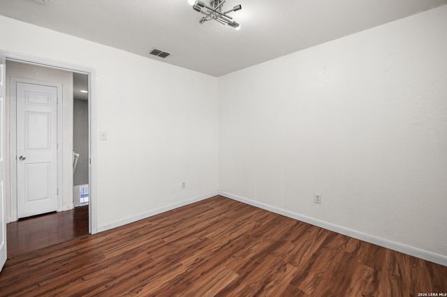 5742 Butch Cyn, San Antonio, TX 78252