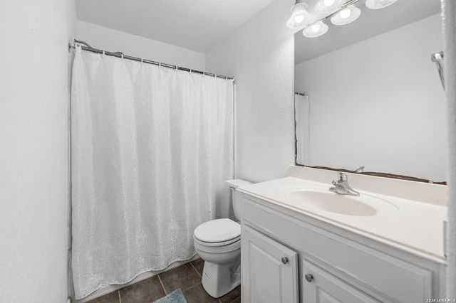 5742 Butch Cyn, San Antonio, TX 78252