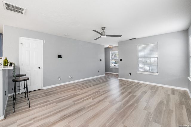 5742 Butch Cyn, San Antonio, TX 78252