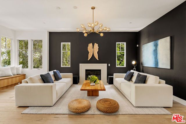 13049 S Icon Circle, Los Angeles, CA 90094