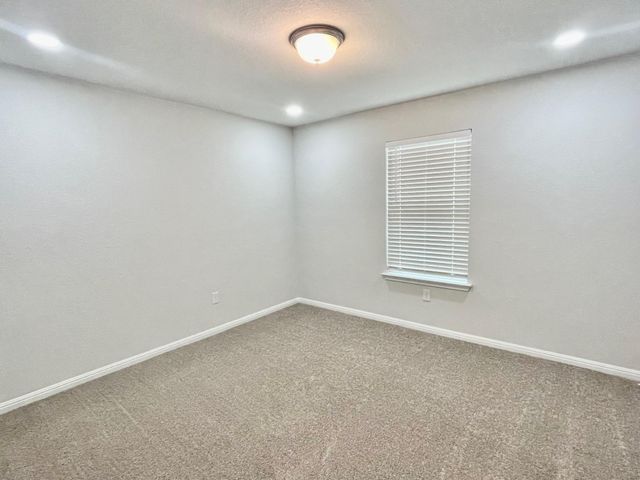 516 Betty Ann WAY, Leander, TX 78641