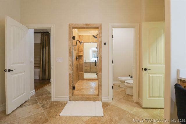 7226 E 111th Place S, Bixby, OK 74008