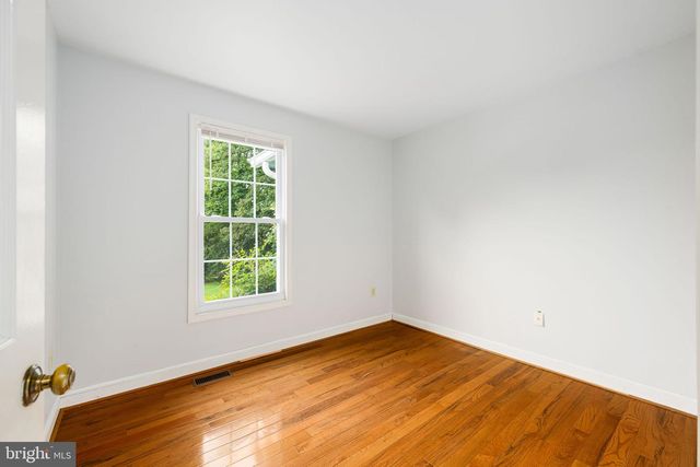 11821 SINCLAIR LN, Manassas, VA 20112