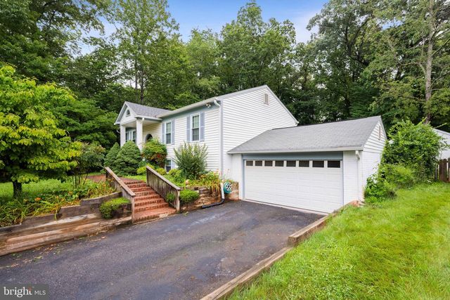 11821 SINCLAIR LN, Manassas, VA 20112