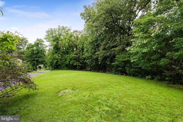 11821 SINCLAIR LN, Manassas, VA 20112