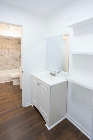 35 Churn Road 35, Matteson, IL 60443