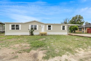 707 W 8th Street, Coleman, TX 76834