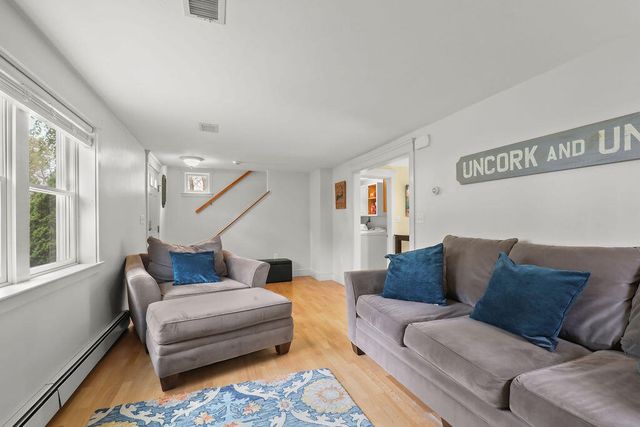 5 Deerfield Road, Mashpee, MA 02649