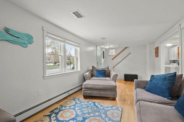 5 Deerfield Road, Mashpee, MA 02649