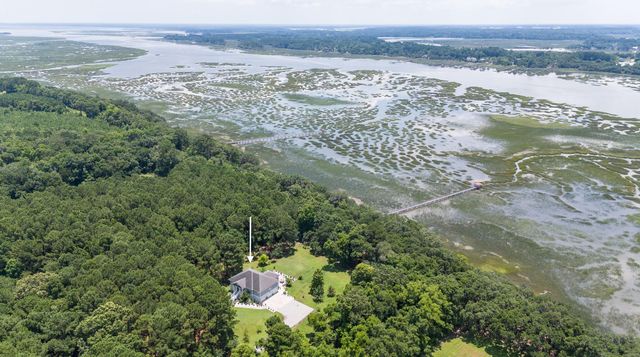 36 Morgan Road, Seabrook, SC 29940