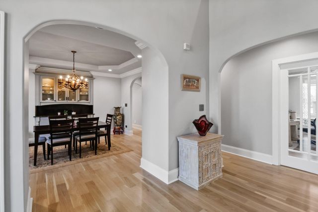 1667 Chalone Court, Crown Point, IN 46307