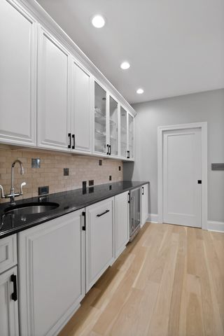 1667 Chalone Court, Crown Point, IN 46307