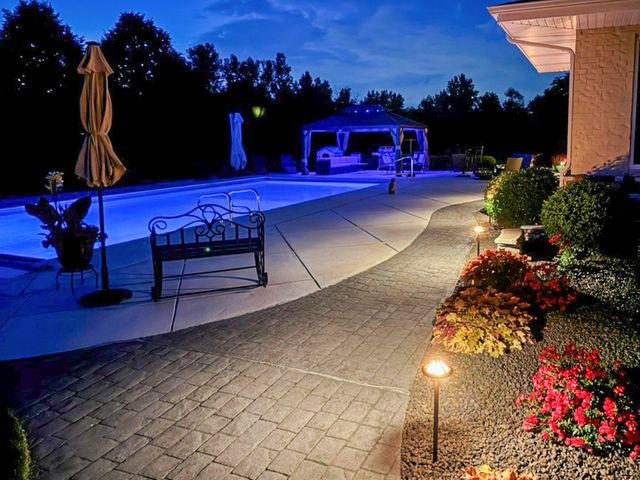 1667 Chalone Court, Crown Point, IN 46307