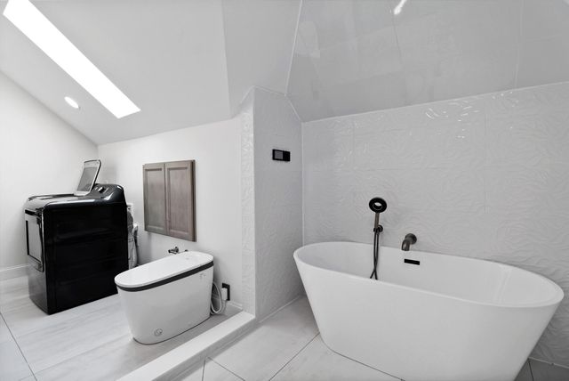 1667 Chalone Court, Crown Point, IN 46307