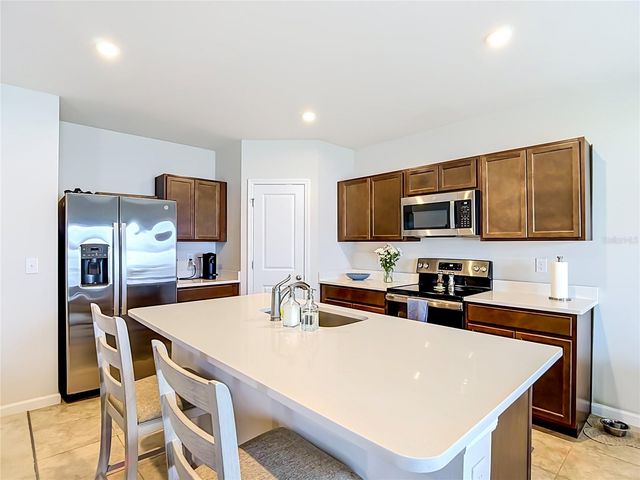 14409 WHITEWATER WAY, Brooksville, FL 34604