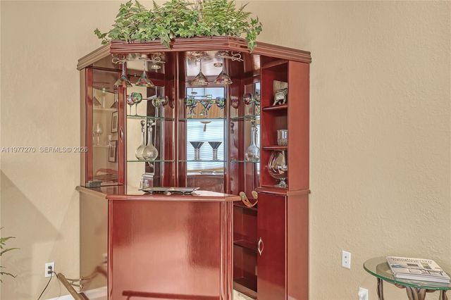 1048 NW 110th Ln, Coral Springs, FL 33071