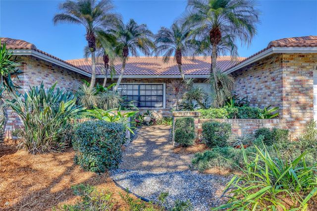 1048 NW 110th Ln, Coral Springs, FL 33071