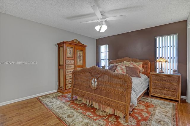 1048 NW 110th Ln, Coral Springs, FL 33071