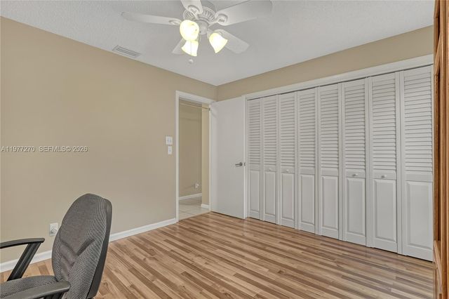 1048 NW 110th Ln, Coral Springs, FL 33071