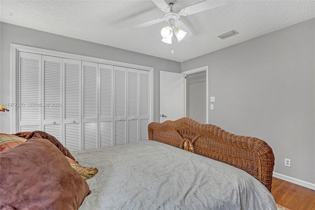 1048 NW 110th Ln, Coral Springs, FL 33071