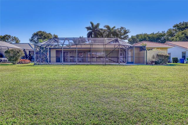 1048 NW 110th Ln, Coral Springs, FL 33071