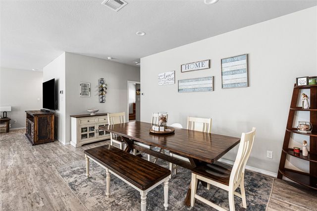 2286 Strong Horse Drive, Conroe, TX 77301