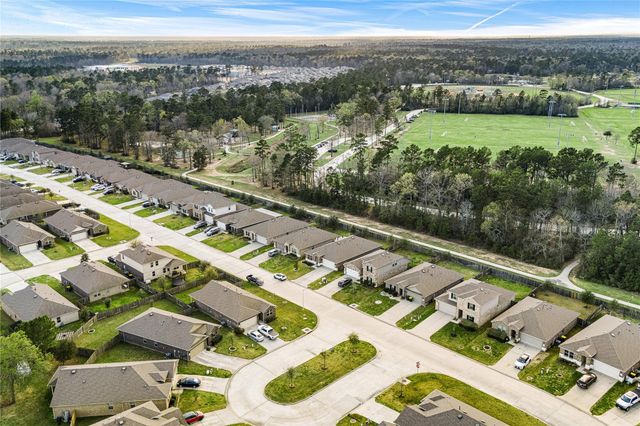 2286 Strong Horse Drive, Conroe, TX 77301