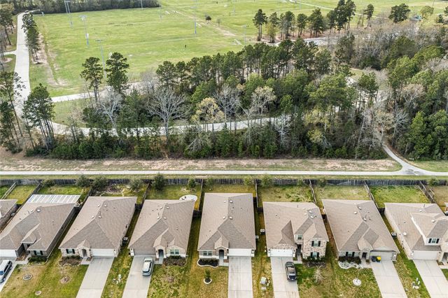 2286 Strong Horse Drive, Conroe, TX 77301