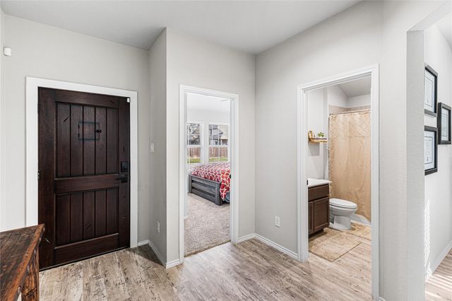 2286 Strong Horse Drive, Conroe, TX 77301